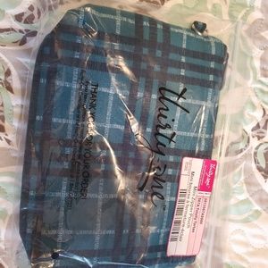 Thirty-one mini zipper pouch